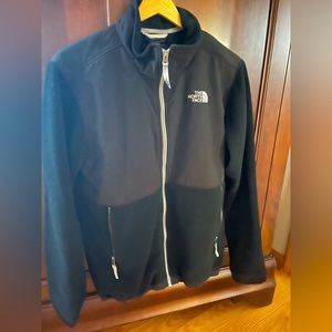 The North Face Boys XL Jacket.